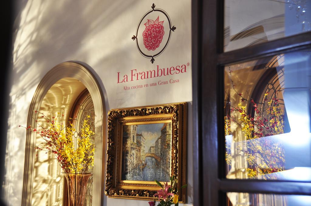 Gran Casa Sayula Galeria & Spa Екстериор снимка
