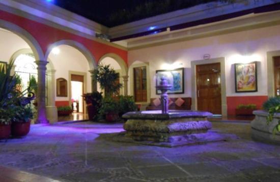 Gran Casa Sayula Galeria & Spa Екстериор снимка