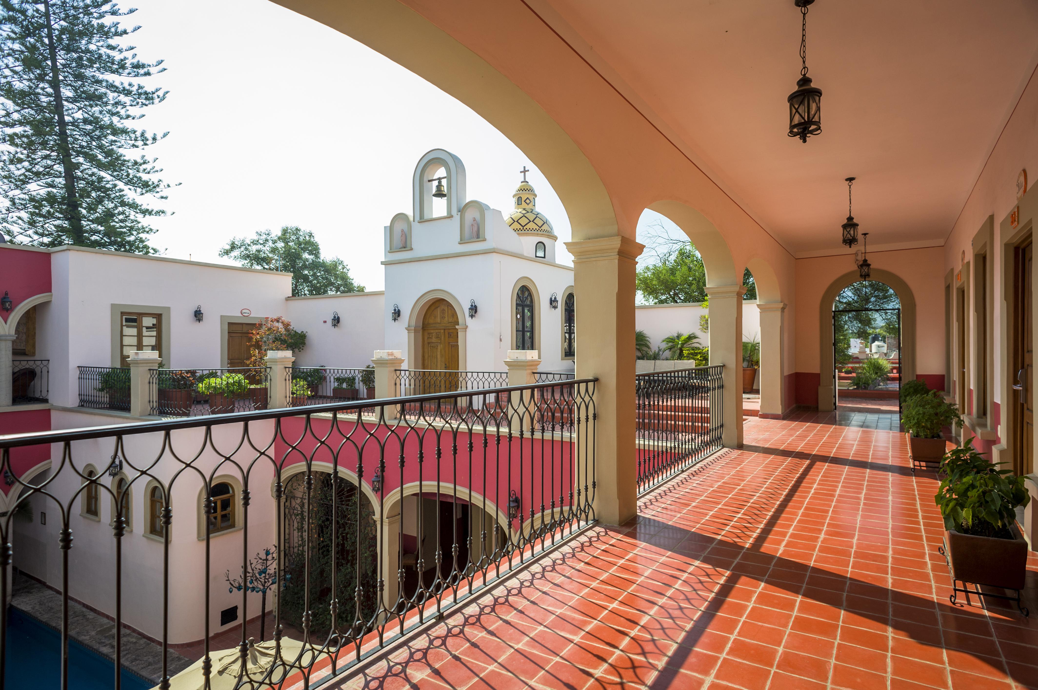 Gran Casa Sayula Galeria & Spa Екстериор снимка
